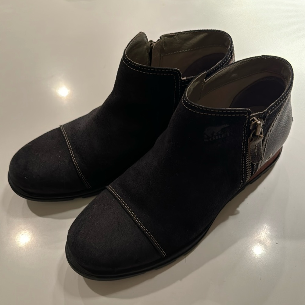 Sorel ankle boots women’s size 9